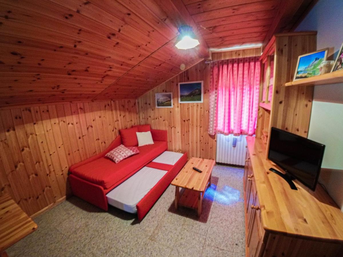 La Piana Appartamenti Alpe Devero Exteriör bild