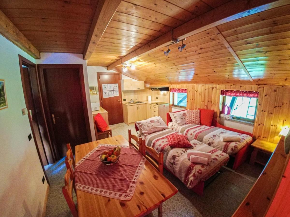 La Piana Appartamenti Alpe Devero Exteriör bild