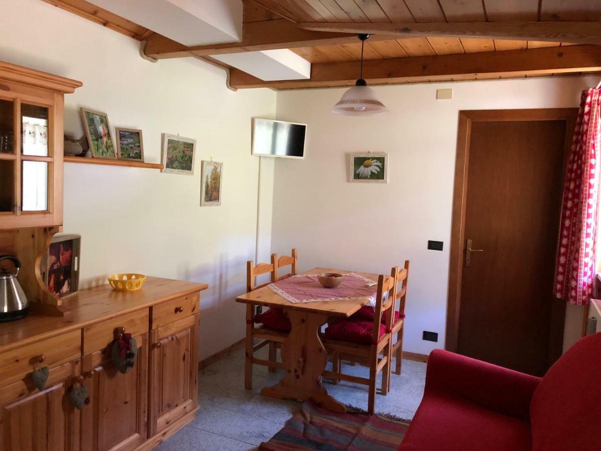 La Piana Appartamenti Alpe Devero Exteriör bild